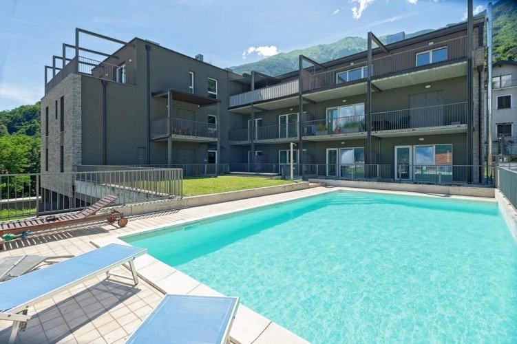 The Sunshine - Apartments With Pool Муссо Экстерьер фото